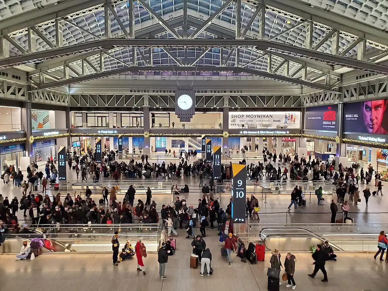 Interior of Moynihan Train Hall in New York seen from the Metropolitan Lounge level