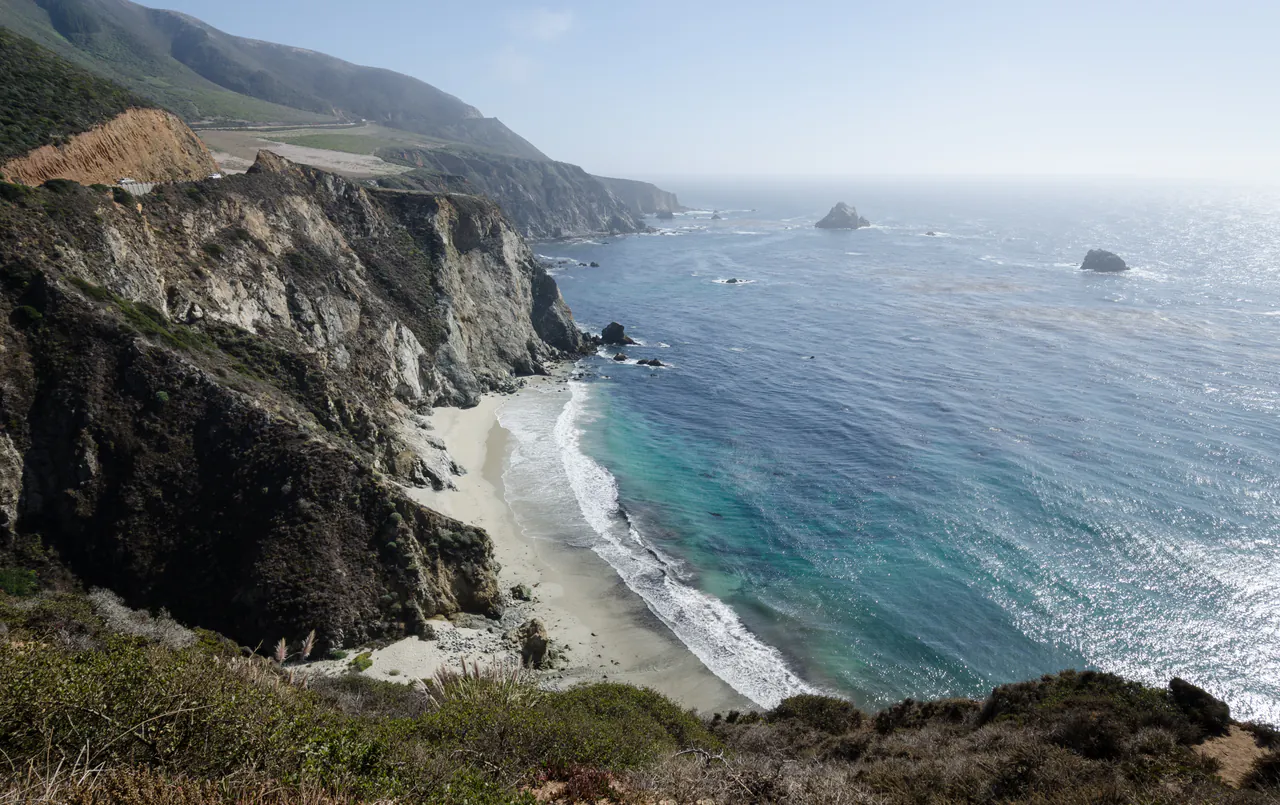 The Pacific coast at Bixby Creek with the bridge arching over the canyon