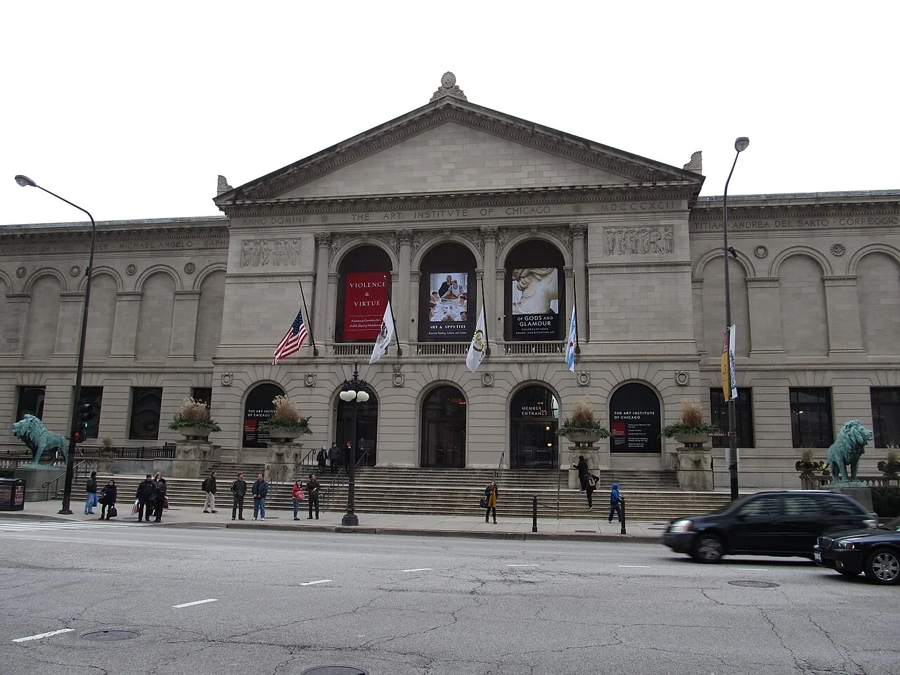 The columned Michigan Avenue entrance of the Art Institute of Chicago with its bronze lions