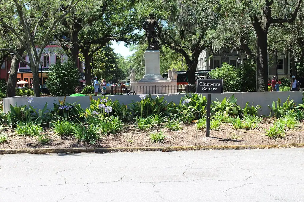 Live oaks and a monument in Chippewa Square in the historic district of Savannah