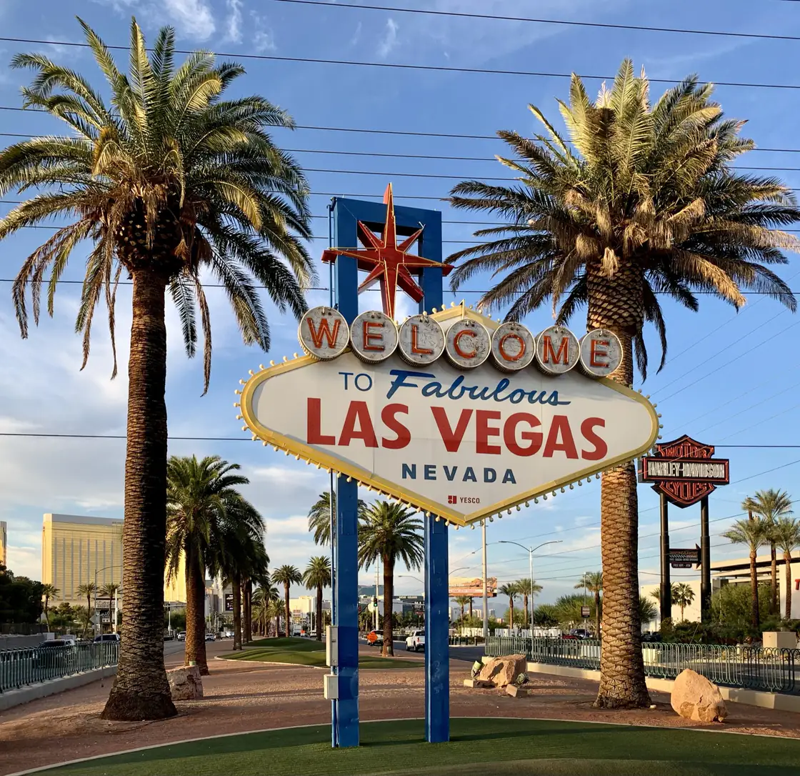 The neon Welcome to Fabulous Las Vegas Nevada sign on the median of Las Vegas Boulevard