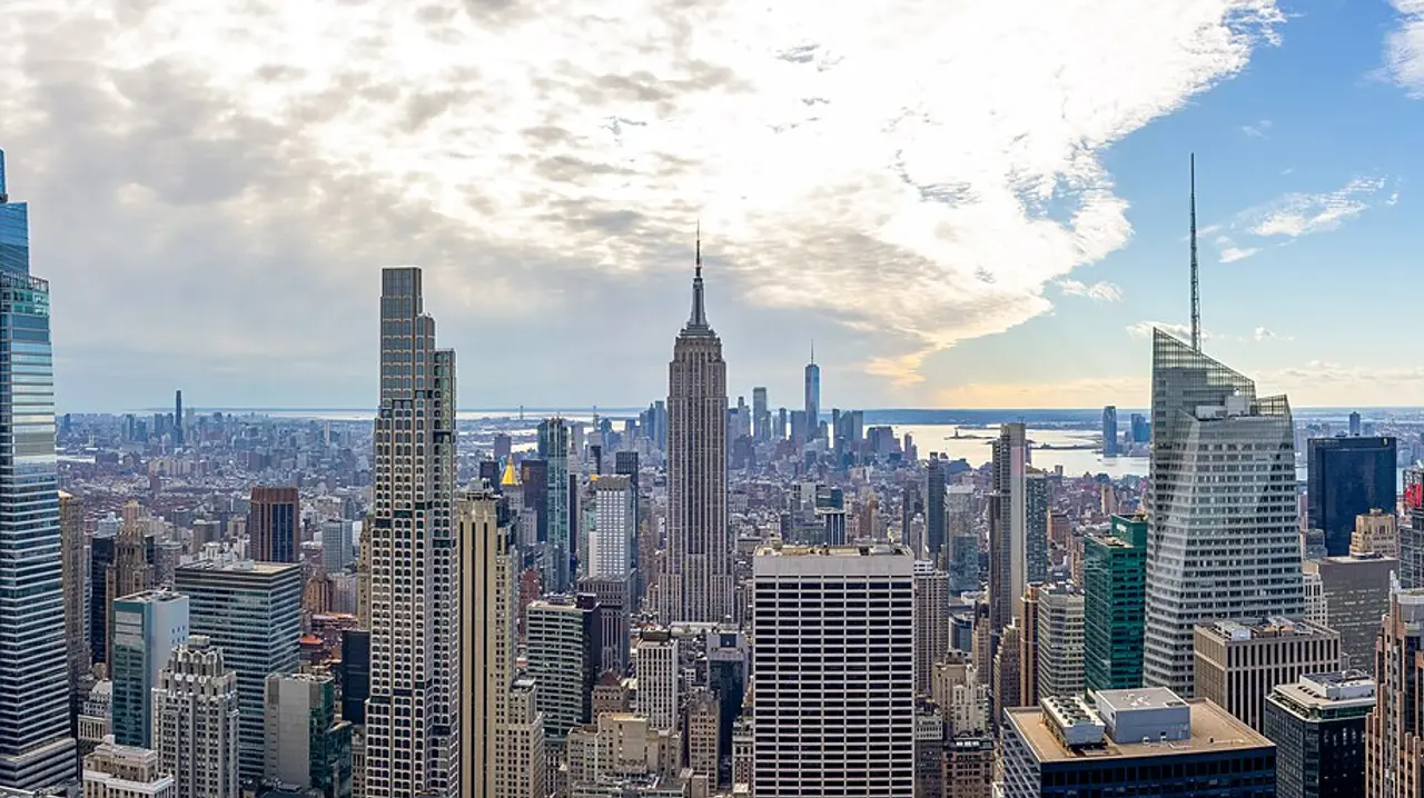 The Manhattan skyline seen from Top of the Rock with the Empire State Building at the center