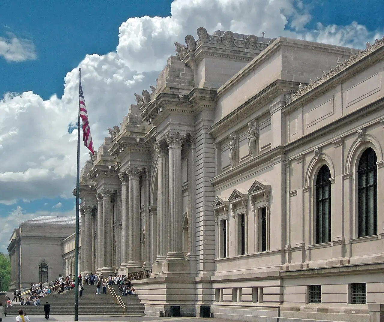 The Fifth Avenue facade and steps of the Metropolitan Museum of Art
