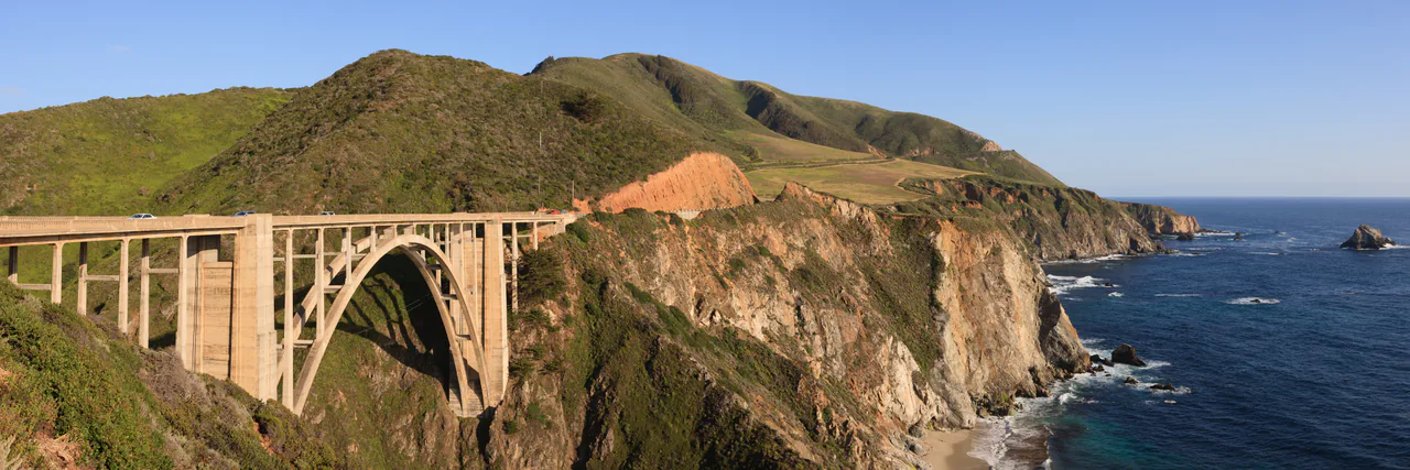 Panorama of Bixby Creek Bridge and the Big Sur coastline