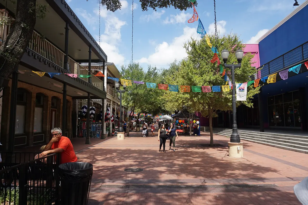 Stalls and shoppers inside El Mercado at Market Square in San Antonio