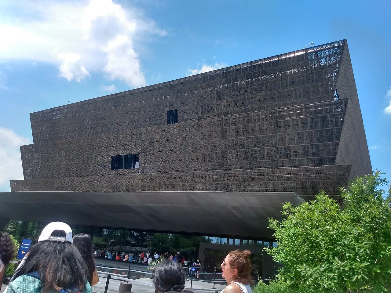 The bronze-latticed tiers of the National Museum of African American History and Culture