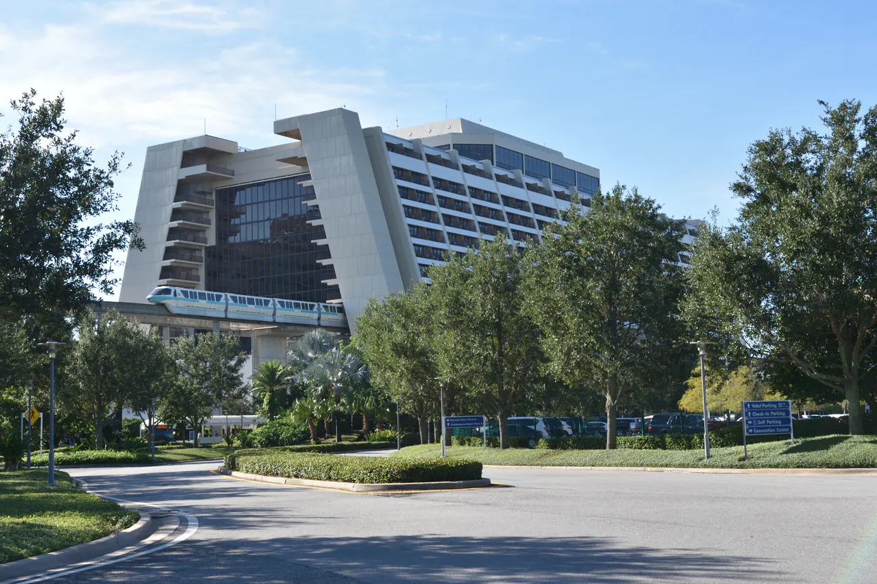 A Walt Disney World monorail train arriving at Disney's Contemporary Resort