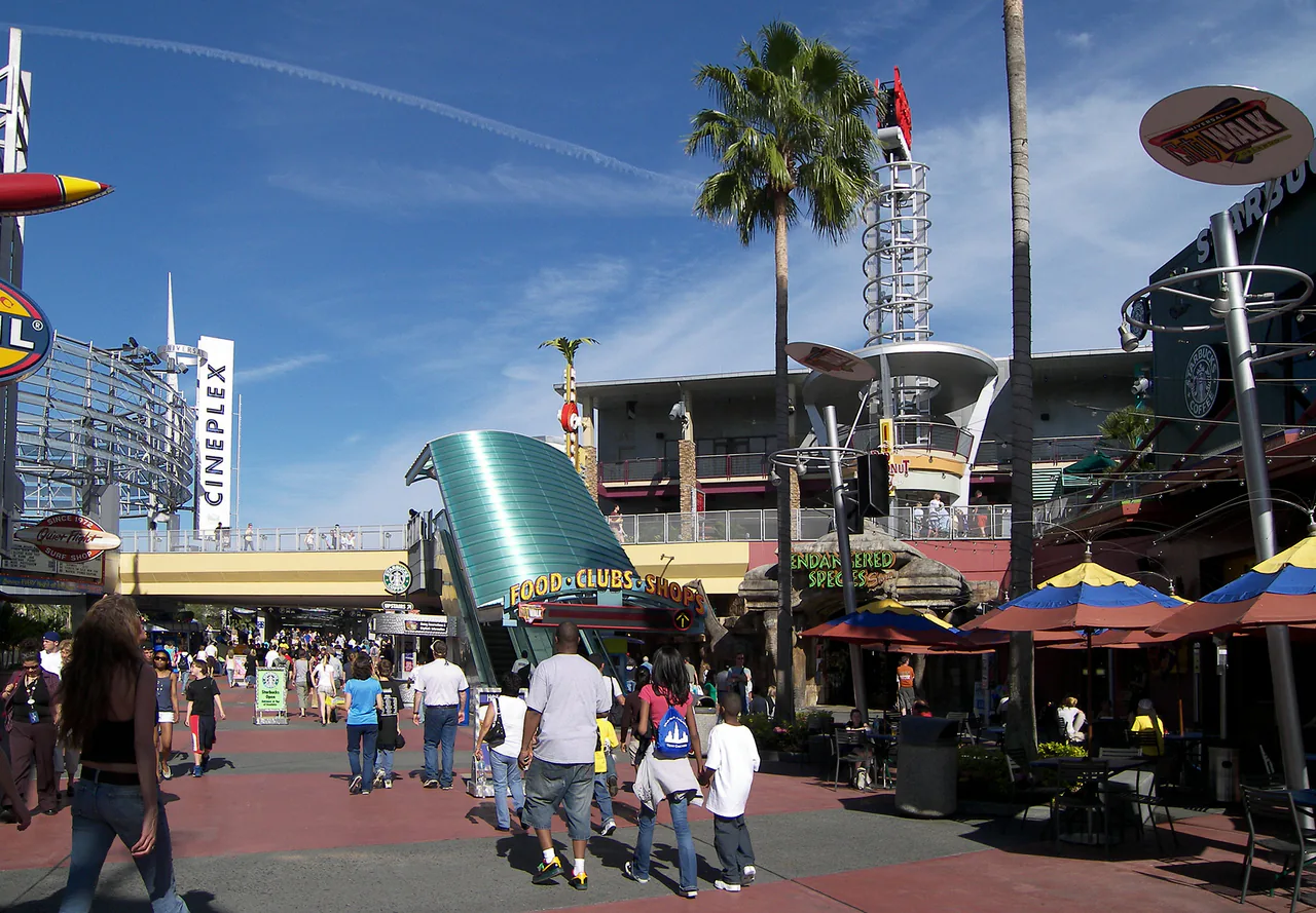 The entrance plaza and restaurants of Universal CityWalk in Orlando